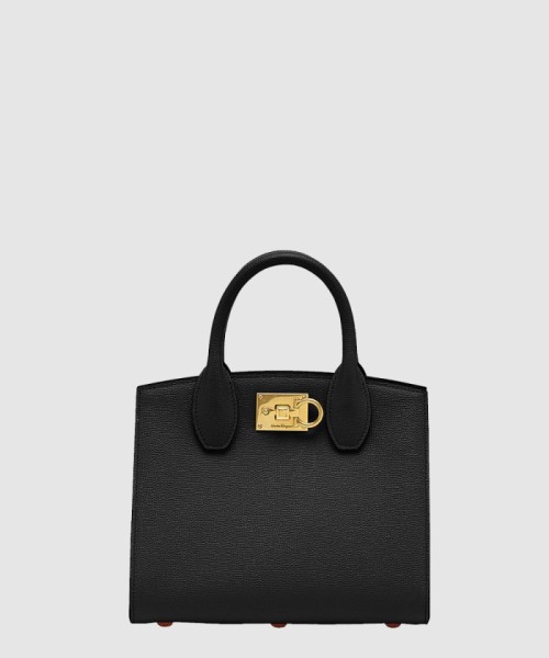 [FERRAGAMO-페레가모]스튜디오 박스백 (S) 211424